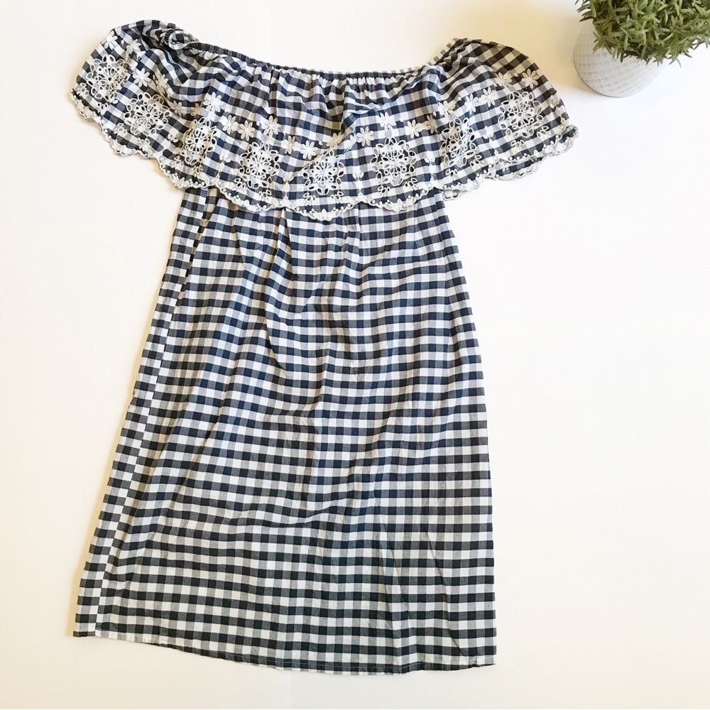 Forever 21 - Gingham off-shoulder dress with embroidery